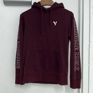 American Eagle Men’s Small Burgundy Super Soft Pullover Hoodie